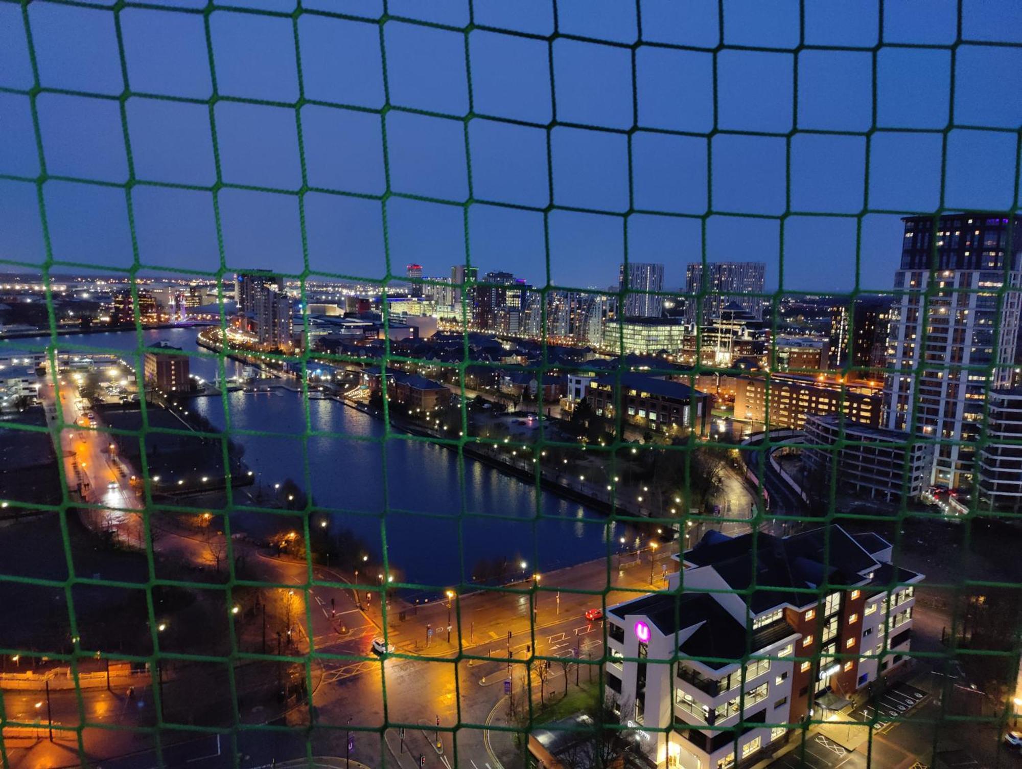 Quayside Penthouse 2 Bedroom Ensuite Near Media City & Manchester United Esterno foto