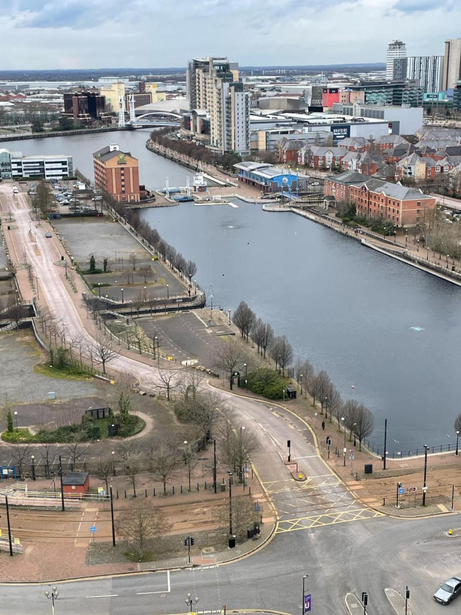 Quayside Penthouse 2 Bedroom Ensuite Near Media City & Manchester United Esterno foto